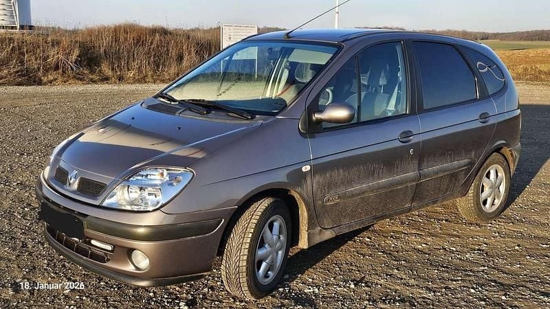 Gebraucht Renault Scénic 107 PS (78 kW) 2000 Van / Kleinbus