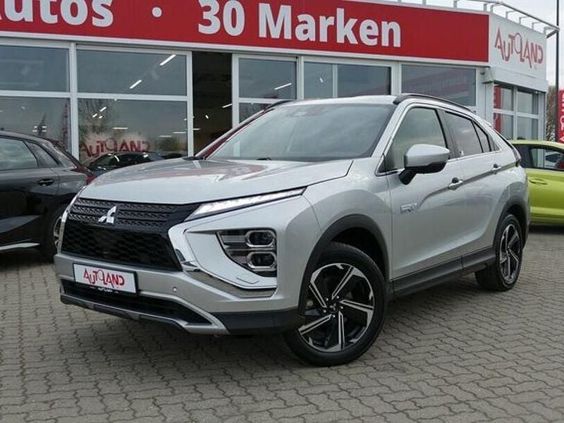 Gebraucht Mitsubishi Eclipse Cross Plus 188 PS (138 kW) 2022 Silber SUV