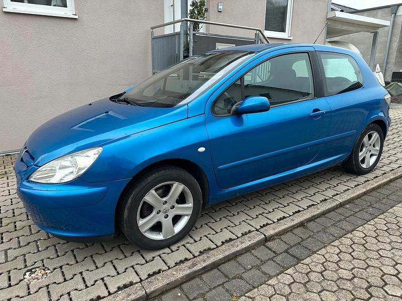 Gebraucht Peugeot 307 136 PS (100 kW) 2004 Blau Kleinwagen