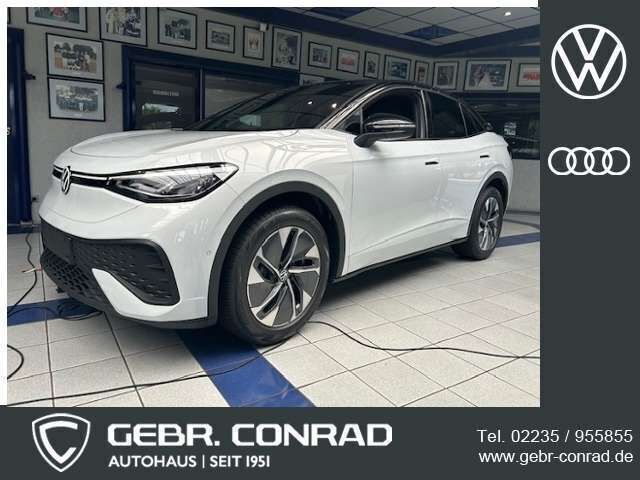 Gletscherweiß metallic Neu 2025 VW ID.5 Pro SUV | 57.118 € (Fairer Preis) - Bild 1/4