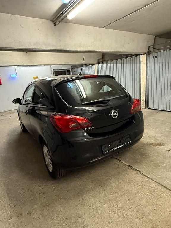 Gebraucht Opel Corsa 69 PS (50 kW) 2018 Schwarz Kleinwagen