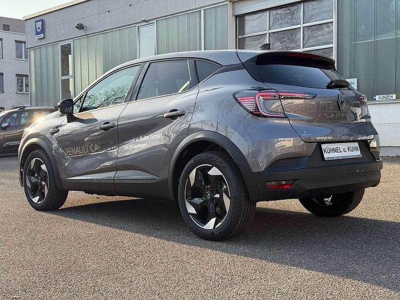 Gebraucht Renault Captur Techno 158 PS (116 kW) 2024 Stahlgrau SUV