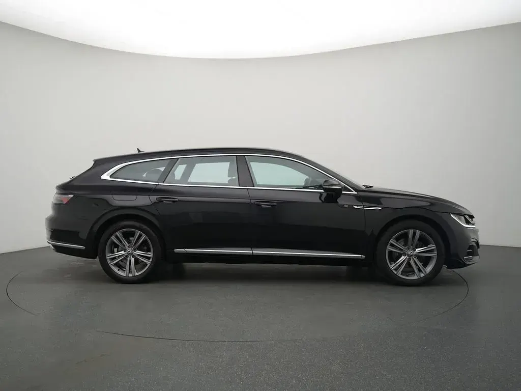 Gebraucht VW Arteon R-line 218 PS (160 kW) 2023 Deep black Kombi