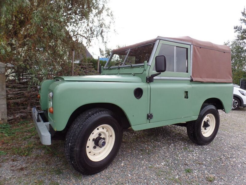 Gebraucht Land Rover 3 69 PS (50 kW) 1971 Grün SUV