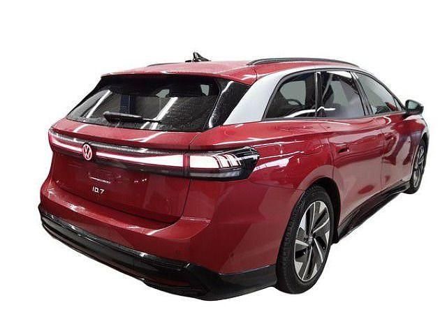 Gebraucht VW ID.7 Pro 210 kW (286 PS) 2025 Rot Kombi