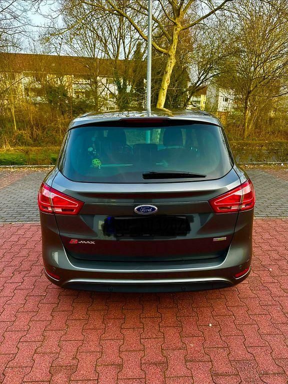 Gebraucht Ford B-MAX Titanium 125 PS (91 kW) 2016 Grau Van / Kleinbus