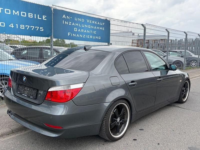 Gebraucht BMW 525 192 PS (141 kW) 2004 Grau Limousine