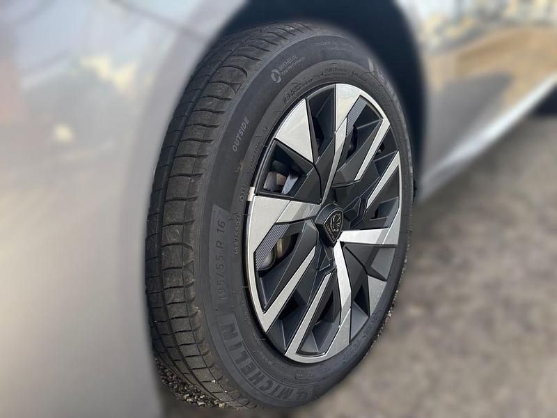 Gebraucht Peugeot 208 Business-Line 109 PS (80 kW) 2025 Artensegrau metallic Kleinwagen