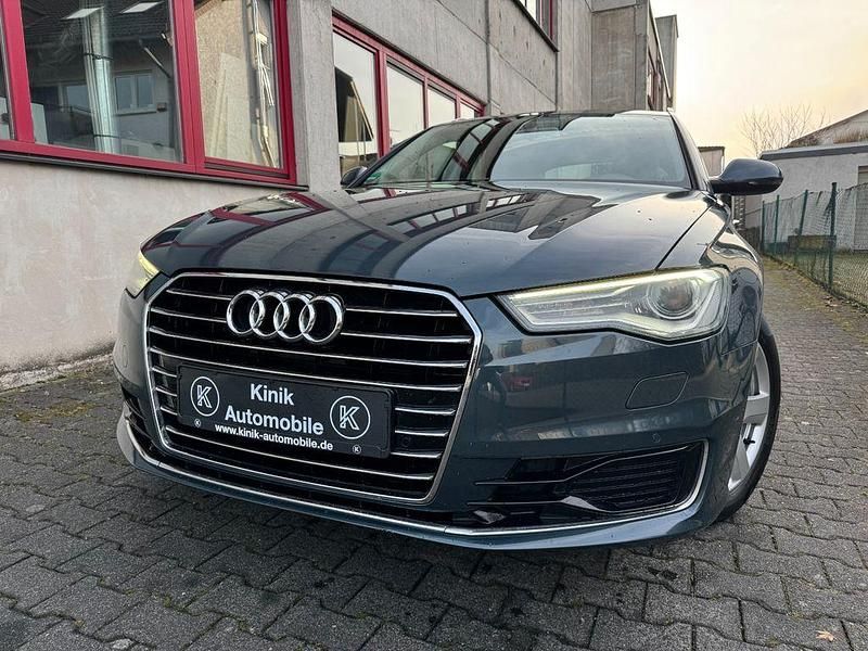 Blau Gebraucht 2016 Audi A6 Sport Kombi | 11.900 € (Guter Preis) - Bild 1/4