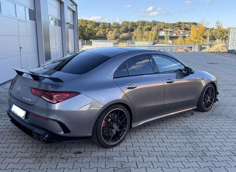Gebraucht Mercedes CLA45 AMG AMG 421 PS (309 kW) 2024 Coupé