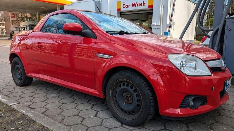 Gebraucht Opel Tigra 90 PS (66 kW) 2005 Rot Cabrio