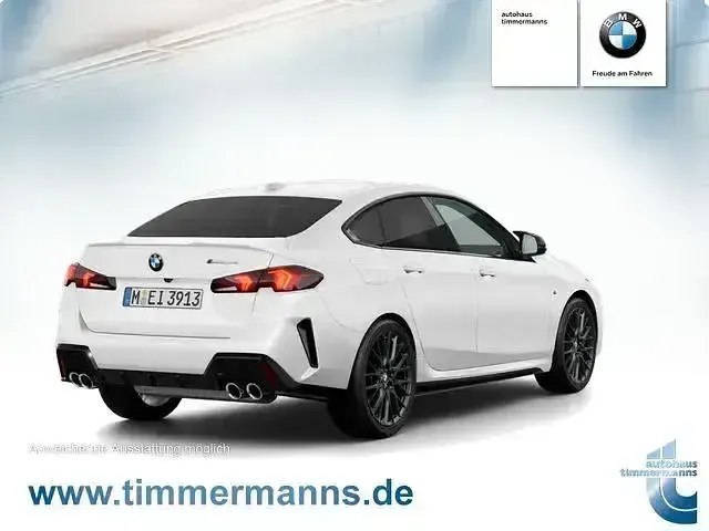 Gebraucht BMW M235 Shadowline 300 PS (220 kW) 2025 Alpinweiß uni (metallic) Coupé