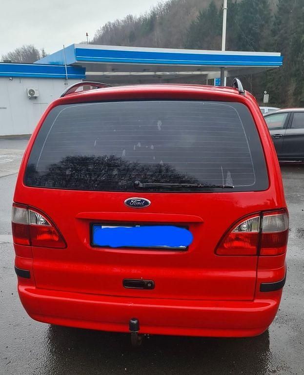 Gebraucht Ford Galaxy Trend 140 PS (102 kW) 2004 Rot Van / Kleinbus