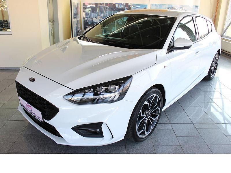 Gebraucht Ford Focus ST-Line 125 PS (91 kW) 2019 Weiß Limousine