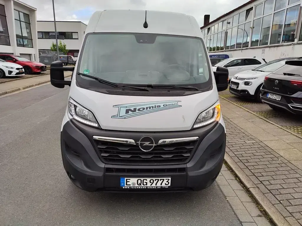 Gebraucht Opel Movano 140 PS (102 kW) 2022 Weiß Van