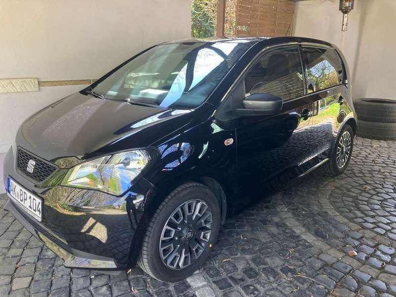Schwarz Gebraucht 2019 Seat Mii Chic Kleinwagen | 5.999 € (Guter Preis) - Bild 1/4