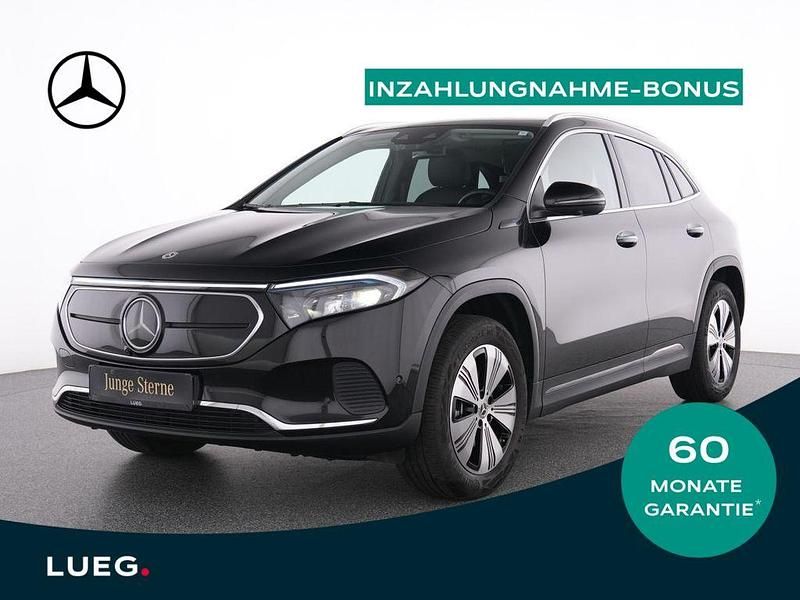 Schwarz Gebraucht 2022 Mercedes EQA250 Progressive SUV | 31.685 € (Etwas zu teuer) - Bild 1/4