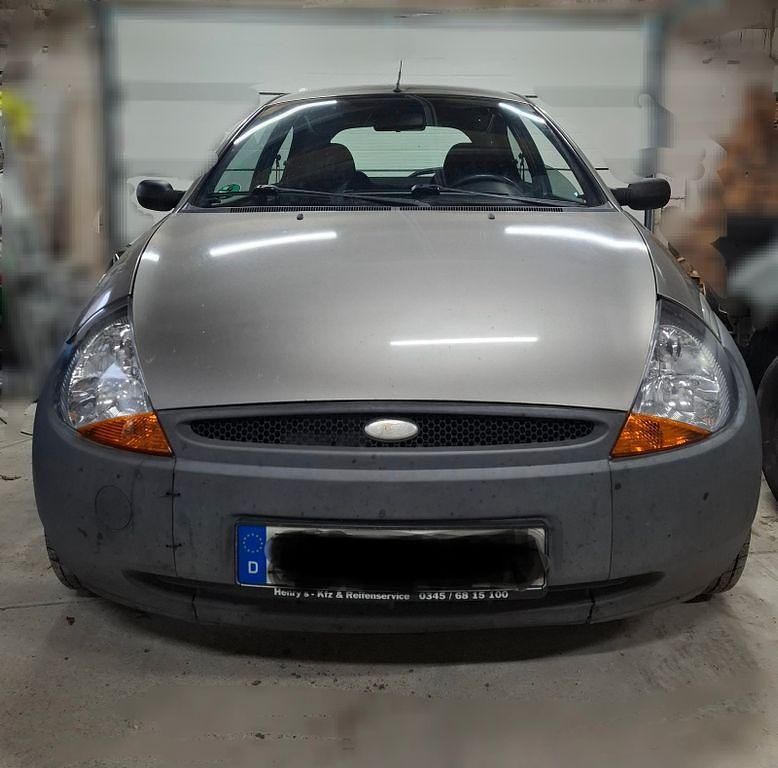 Grau Gebraucht 2004 Ford Ka Viva X Kleinwagen | 1.000 € (Fairer Preis) - Bild 1/4