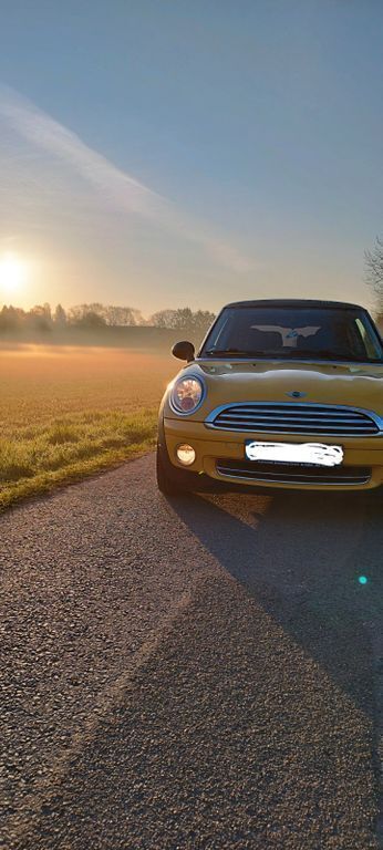 Gelb Gebraucht 2008 Mini ONE Kleinwagen | 2.300 € (Fairer Preis) - Bild 1/4