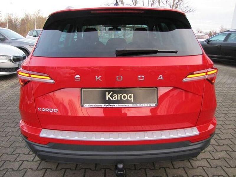Gebraucht Skoda Karoq Style 150 PS (110 kW) 2023 Rot SUV