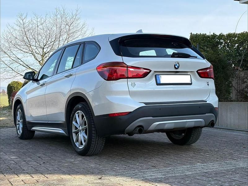 Gebraucht BMW X1 xLine 192 PS (141 kW) 2015 Weiß SUV