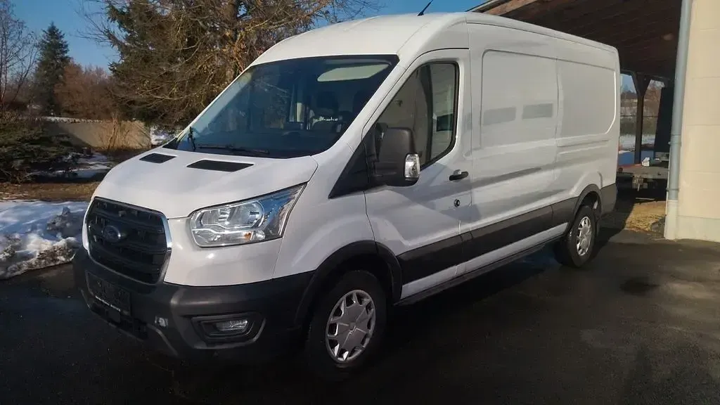 Second-hand Ford Transit 170 CP (125 kW) 2022 Alb Berlinǎ