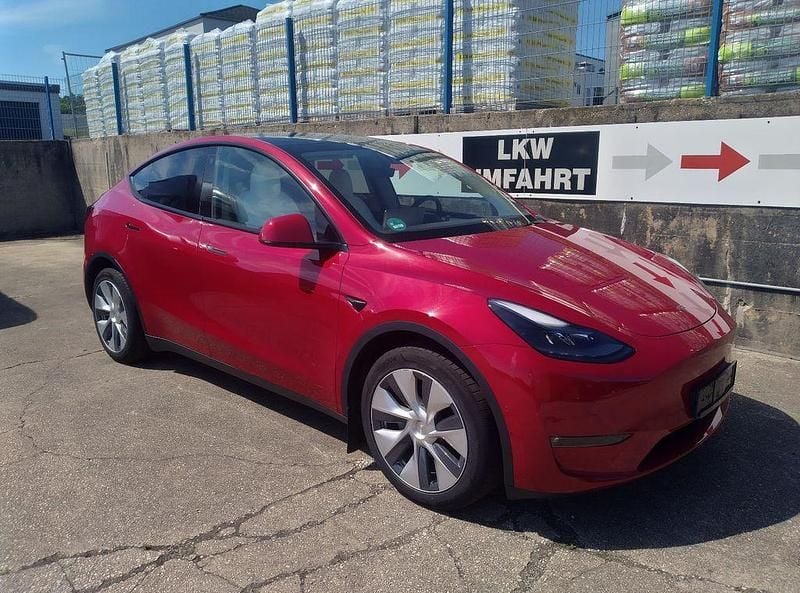 Gebraucht Tesla Model Y 378 kW (514 PS) 2021 Rot SUV