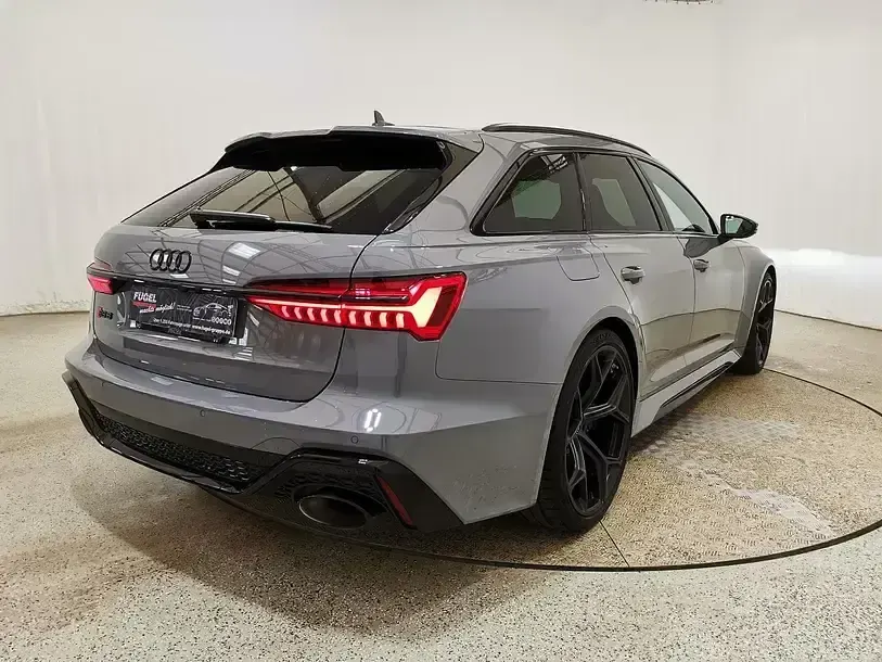Gebraucht Audi RS6 Sport 630 PS (463 kW) 2025 Nardograu Kombi