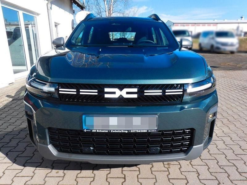 Neu Dacia Bigster Expression 131 PS (96 kW) 2025 Grün SUV