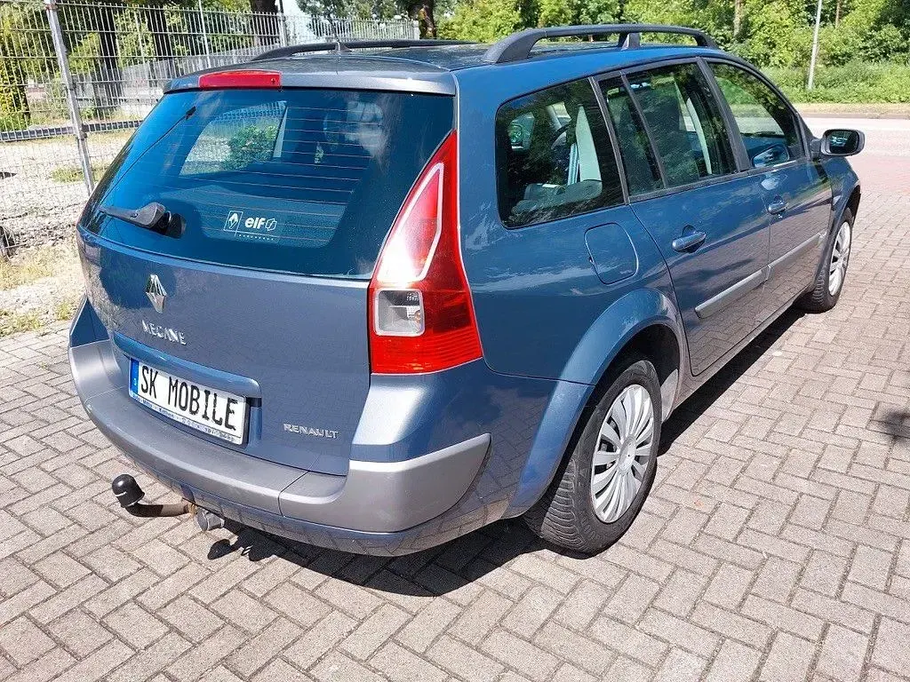 Gebraucht Renault Mégane II Avantage 111 PS (81 kW) 2006 Grau Limousine