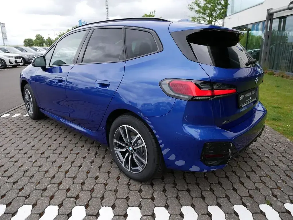 Neu BMW 225 Performance 245 PS (180 kW) 2026 Blau Van / Kleinbus