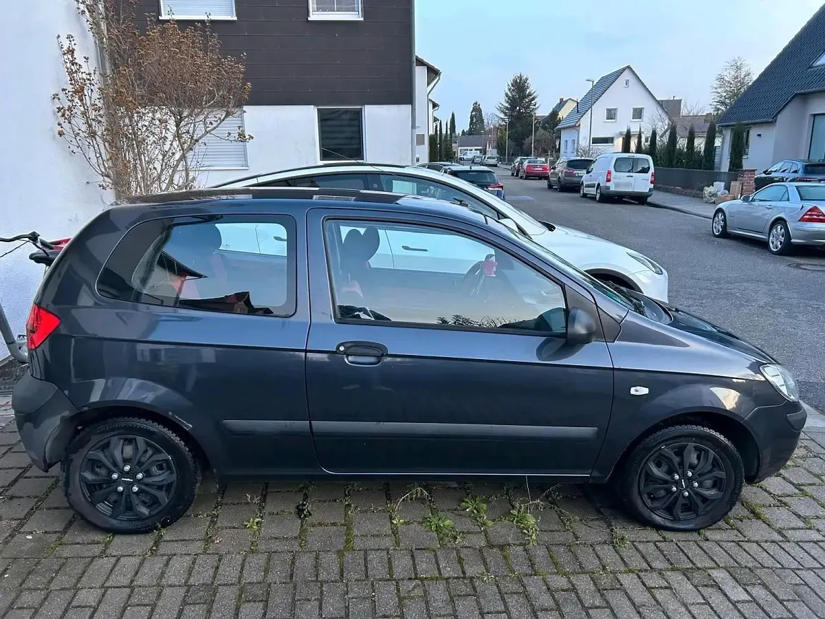 Gebraucht Hyundai Getz 67 PS (49 kW) 2008 Schwarz Kleinwagen