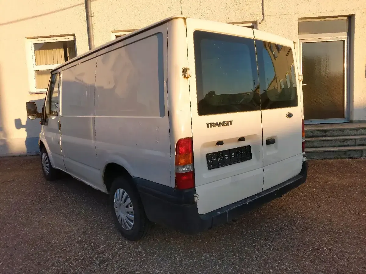 Gebraucht Ford Transit 86 PS (63 kW) 2005 Weiß Van / Kleinbus