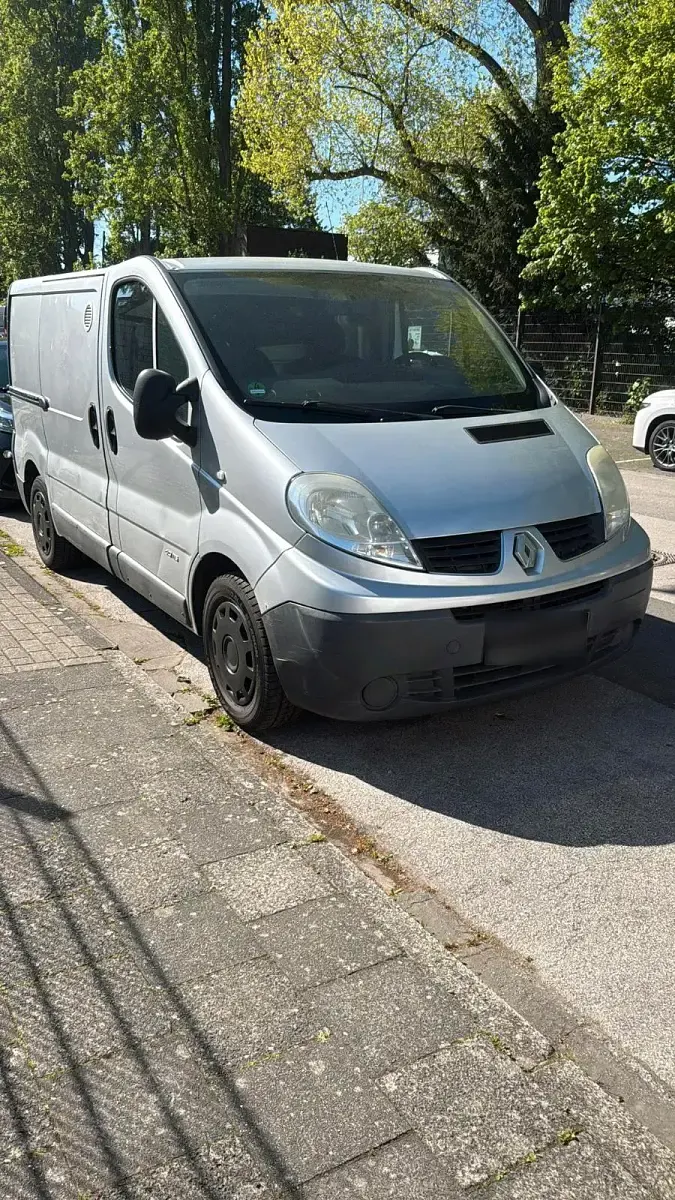 Brugt Renault Trafic 115 HK (84 kW) 2011 Sølv MPV