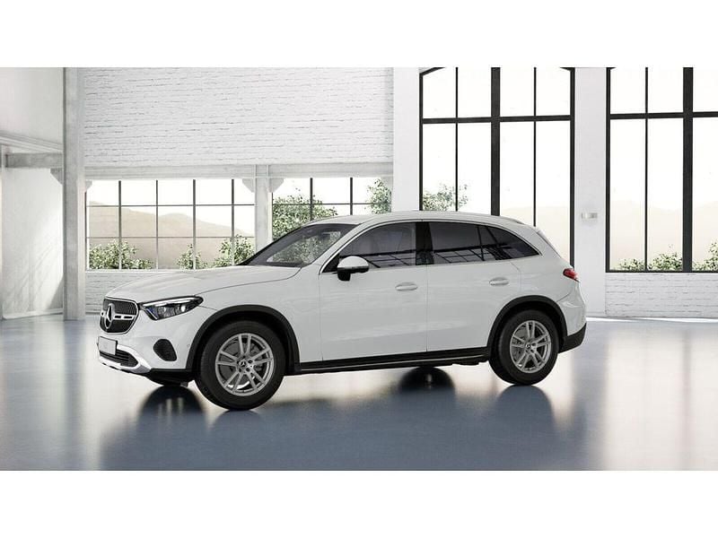 Gebraucht Mercedes GLC200 Avantgarde 204 PS (150 kW) 2025 Weiß SUV