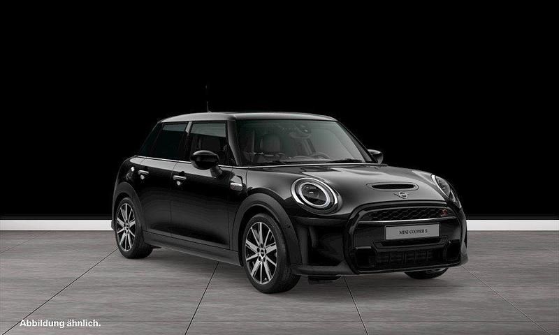 Schwarz Gebraucht 2022 Mini Cooper S Kleinwagen | 27.190 € (Etwas zu teuer) - Bild 1/3