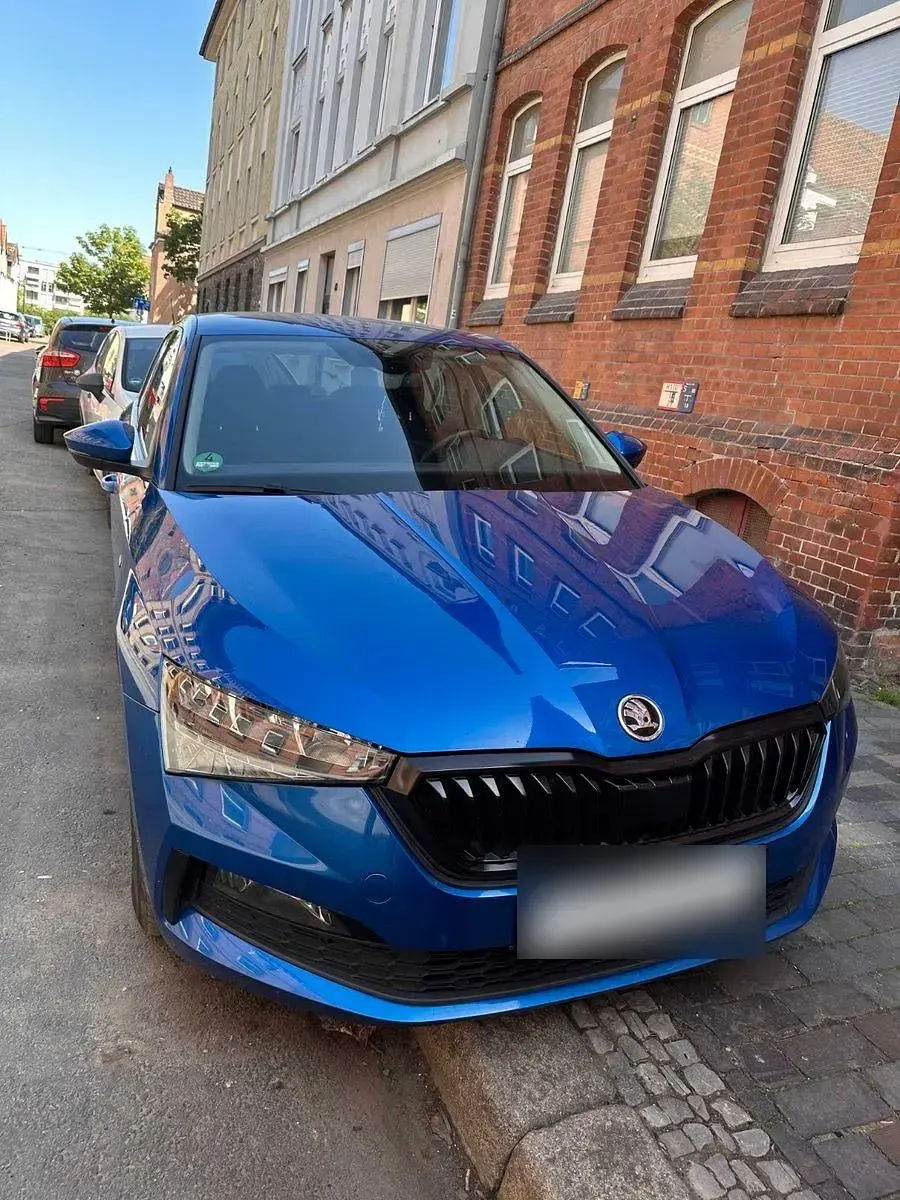 Gebraucht Skoda Scala 90 PS (66 kW) 2020 Blau Kleinwagen