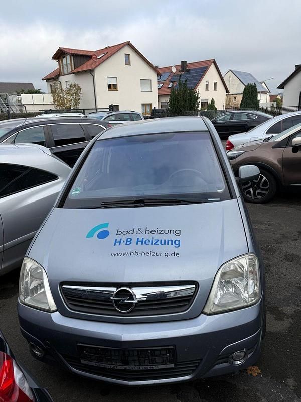 Silber Gebraucht 2008 Opel Meriva Edition Van / Kleinbus | 350 € (Superpreis) - Bild 1/4