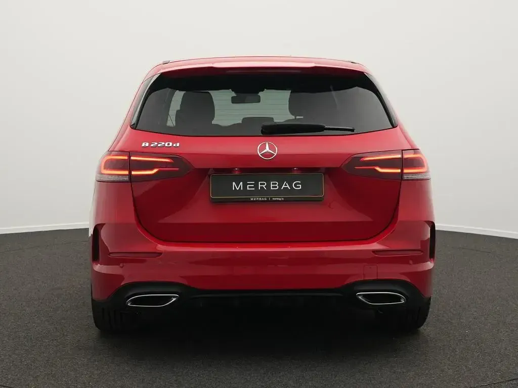Gebraucht Mercedes B220 190 PS (139 kW) 2020 Rot Kleinwagen