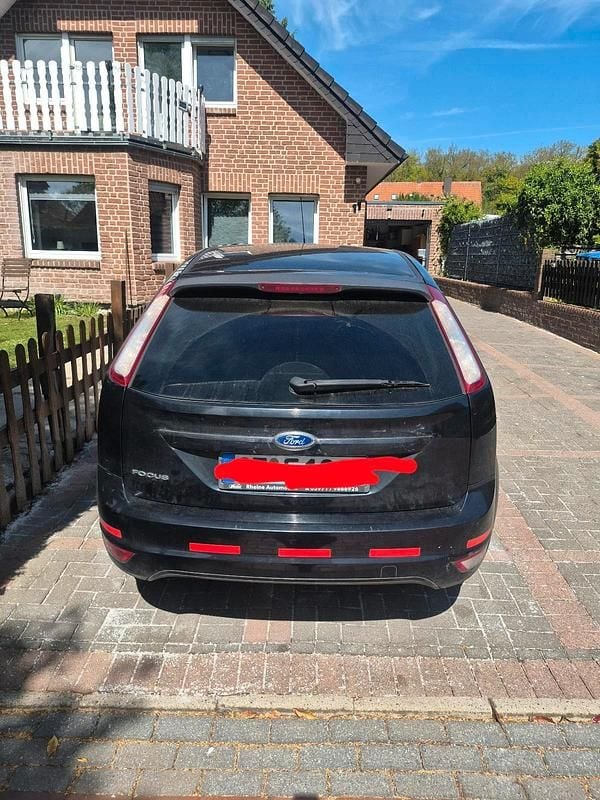 Usata Ford Focus 101 CV (74 kW) 2009 Nero Berlina