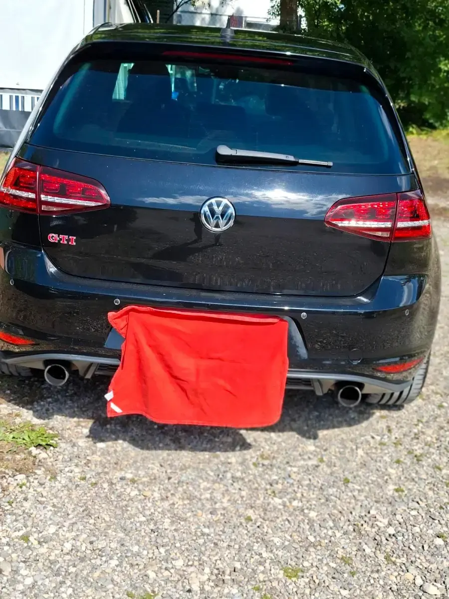 Gebraucht VW Golf VII GTI 220 PS (161 kW) 2014 Schwarz Limousine