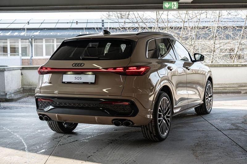Neu Audi SQ5 Sport 367 PS (269 kW) 2026 Gold SUV