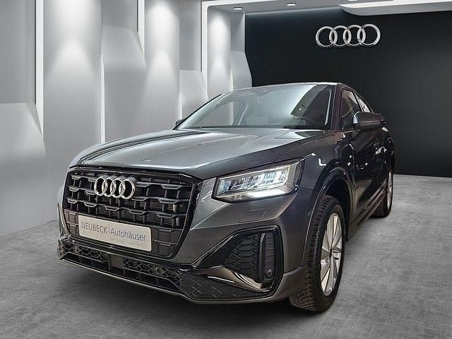 Neu Audi Q2 S-Line 150 PS (110 kW) 2026 Daytonagrau perleffekt SUV