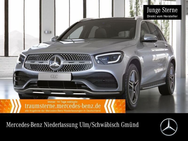 Hightechsilber Gebraucht 2021 Mercedes GLC300e AMG SUV | 36.890 € (Fairer Preis) - Bild 1/3