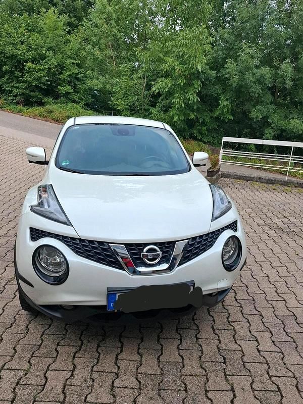 Weiß Gebraucht 2017 Nissan Juke SUV | 10.990 € (Fairer Preis) - Bild 1/4