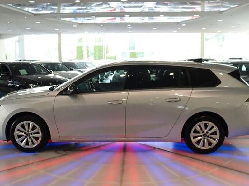 Gebraucht Opel Astra Elegance 131 PS (96 kW) 2024 Silber Kombi