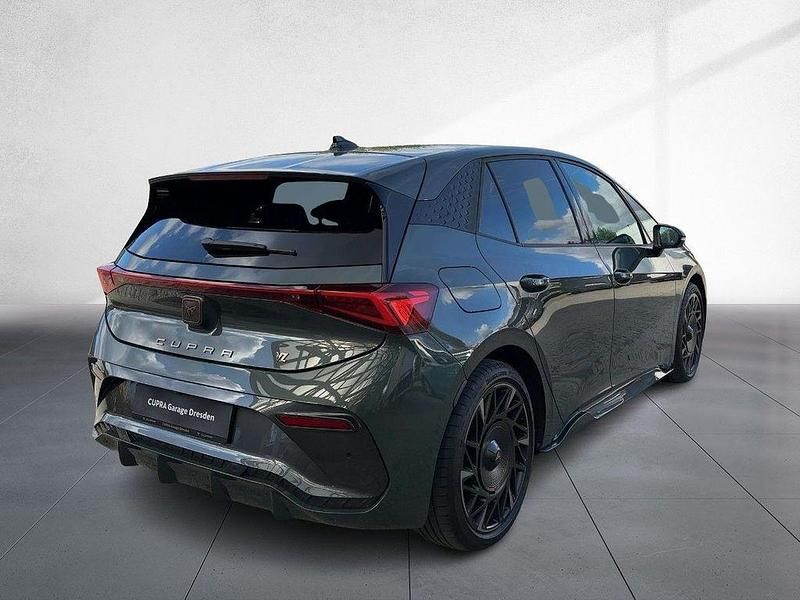 Gebraucht Cupra Born VZ2 239 kW (326 PS) 2025 Dark forest metallic Kleinwagen
