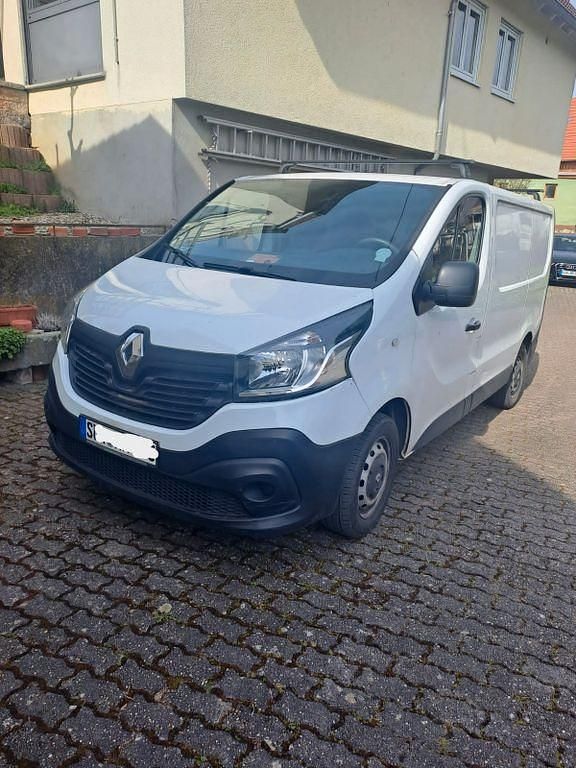 Gebraucht Renault Trafic 95 PS (69 kW) 2018 Weiß Van / Kleinbus