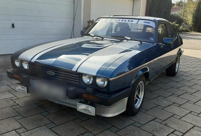 Second-hand Ford Capri 160 CP (117 kW) 1981 Albastru Coupe