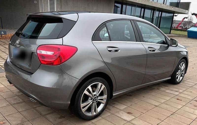 Gebraucht Mercedes A220 170 PS (125 kW) 2013 Grau Limousine